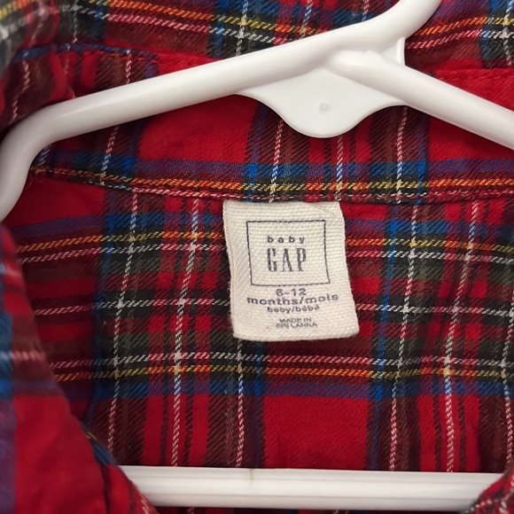 (6-12m) GAP Long sleeve flannel onesie - Picture 2 of 3